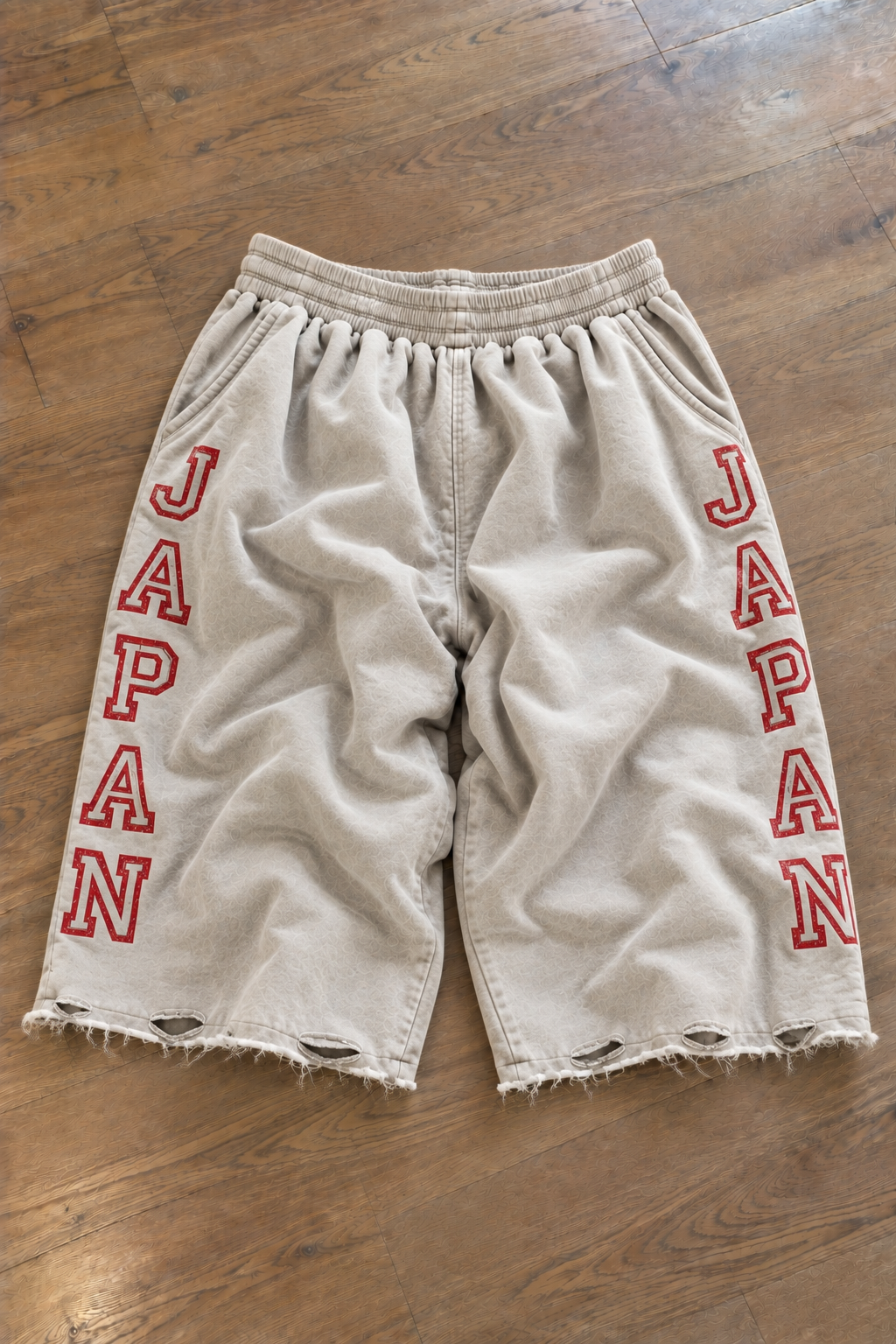 WHITE JAPAN LOUNGE SHORTS